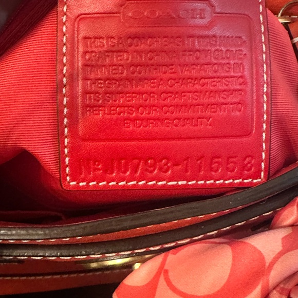 Coach Red Madeline Leather Tote Purse Turnlock Satchel Shoulder Bag Vtg 11553 - Picture 11 of 13
